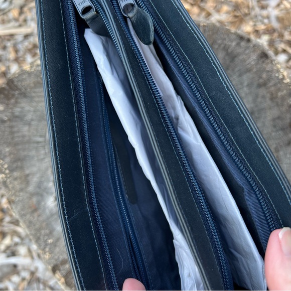 FS Originals Navy Vintage Leather Clutch Purse - Picture 7 of 10